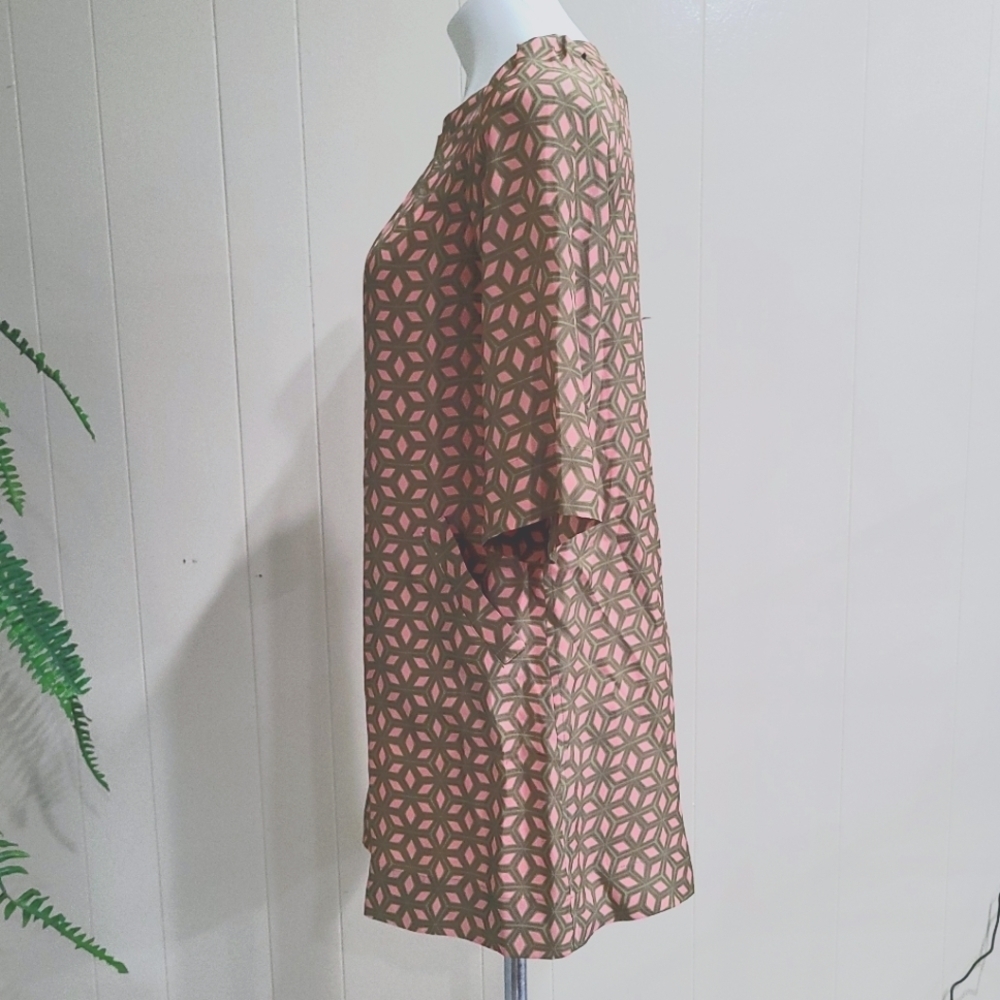 New Fossil Green/Pink Geometric Print Mini Dress 3/4 Sleeve Mod Tunic Sz Small - Picture 4 of 9